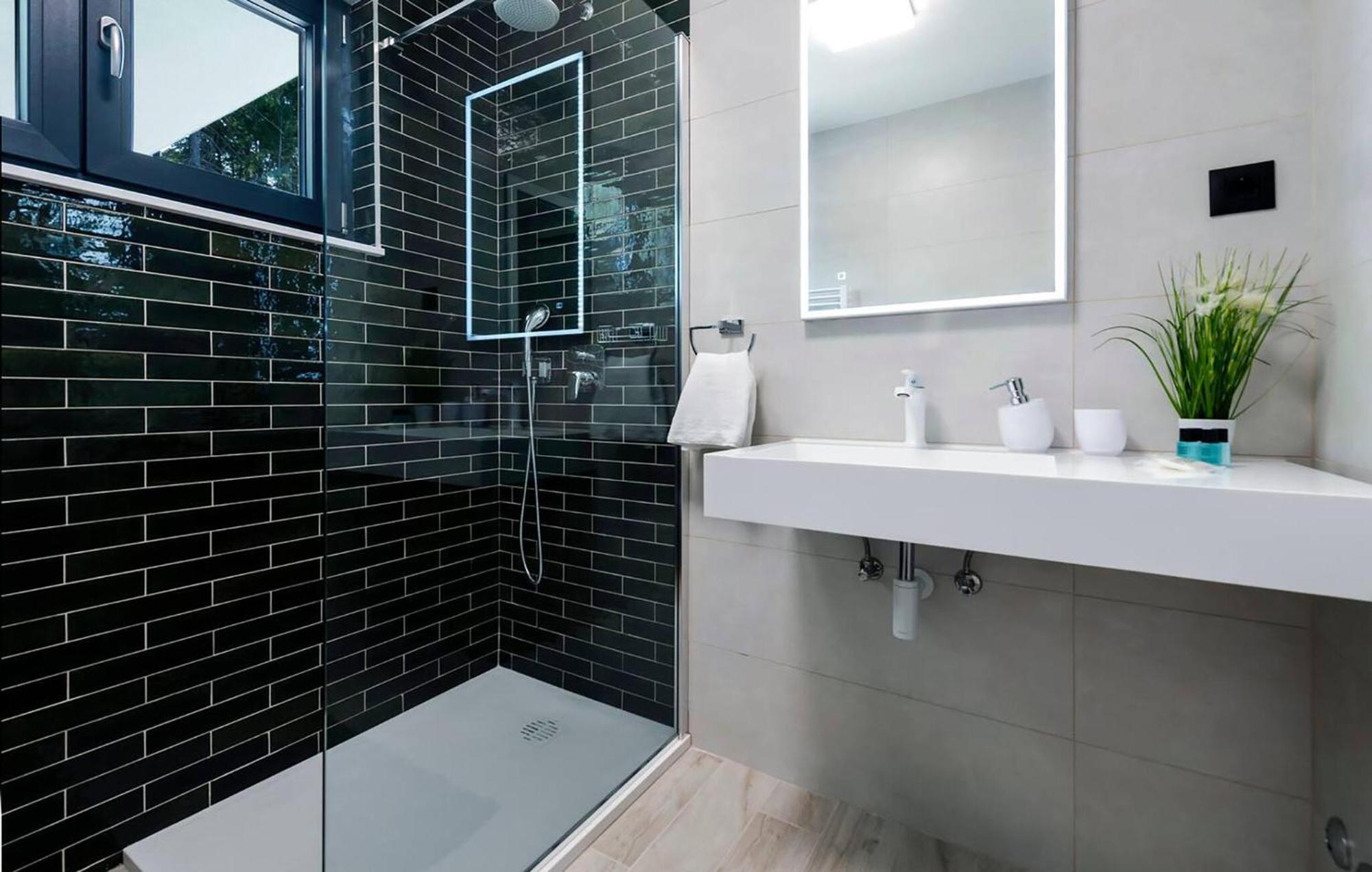 2 Bedroom Awesome In * Rovigno
