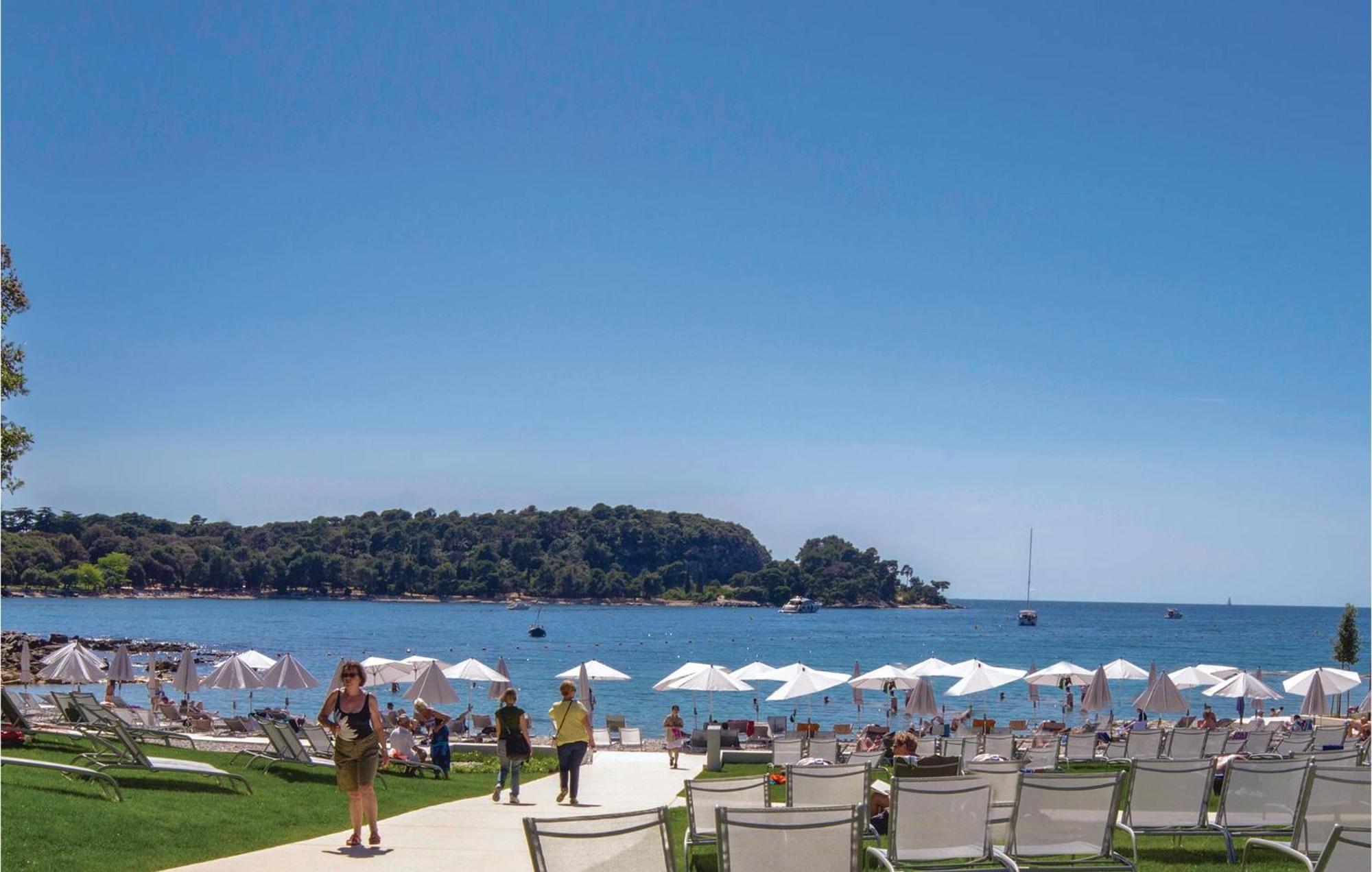 Casa vacanze 2 Bedroom Awesome In *